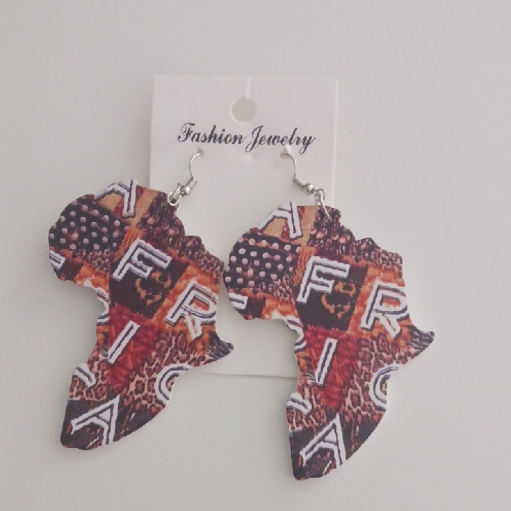 Fashion Jewelry Africa Map Earrings - Brown and Black